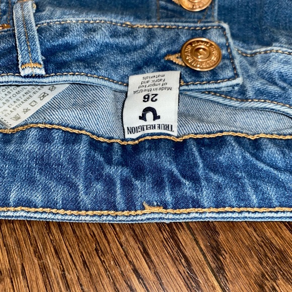 Blue ripped jeans skirt with Gold buttons - Picture 2 of 4